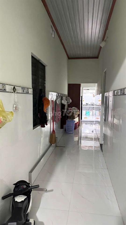 Nhà dân cần bán tại Hoà Bình - Đông Hoà giá ngộp
