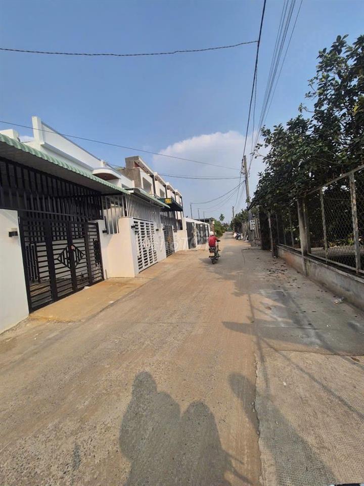 Chính chủ bán đất Hương Lộ 9 ngang 5.6M