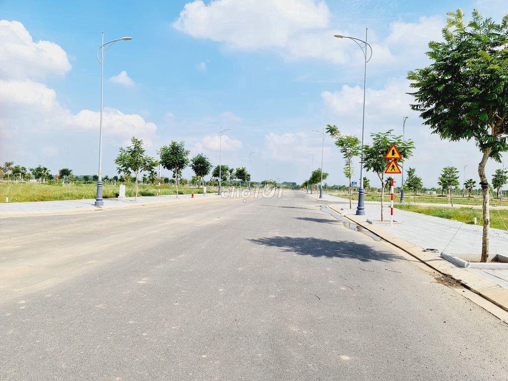 Chỉ 2 tỷsở hữu lô đất 140m2 7x20m Biên Hòa new city, sổ sẵn