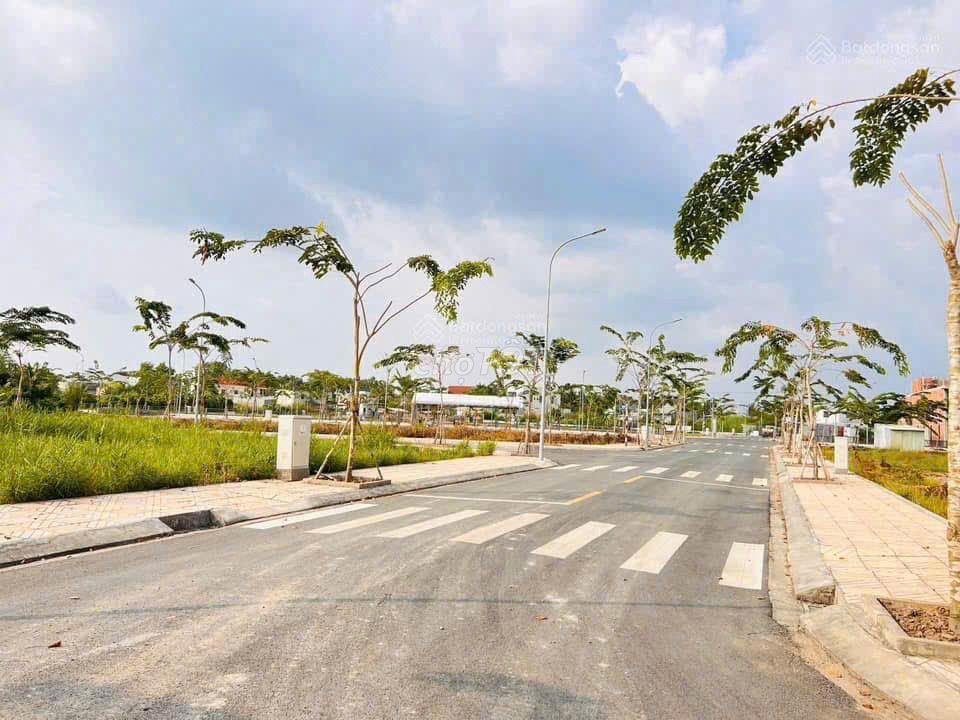 Thanh lý lô đất ngay chợ Đại Phước DT 100m2 giá chỉ 1,450 tỷ bao thuế