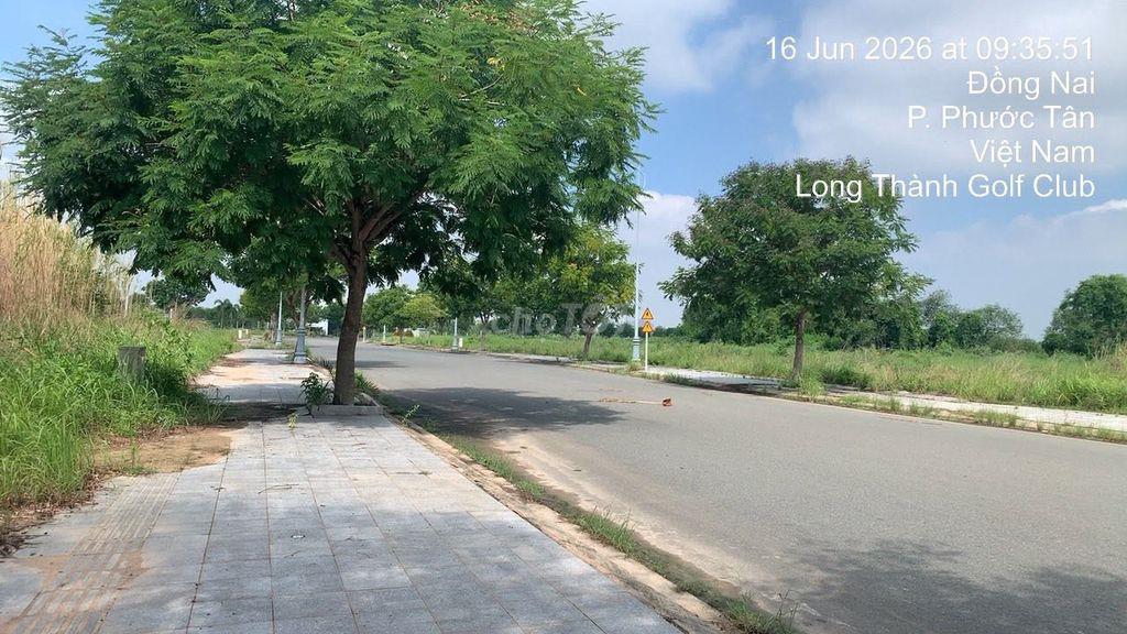 Nền 100m2 5x20 đường 24m giá chỉ 2,1 tỷ bao thuê phí, sổ sẵn cc ngay