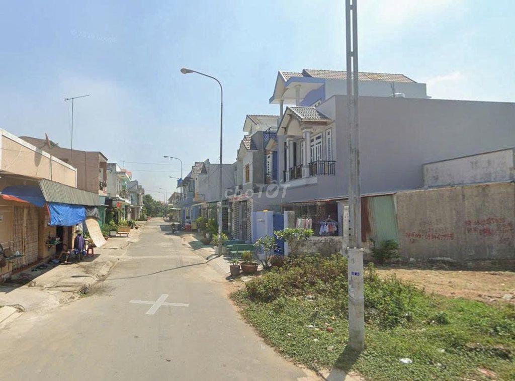 Định cư Mỹ bán đất Hoàng Minh Chánh 95m2,giá 1tỷ28,cách vàng đai 3 5km