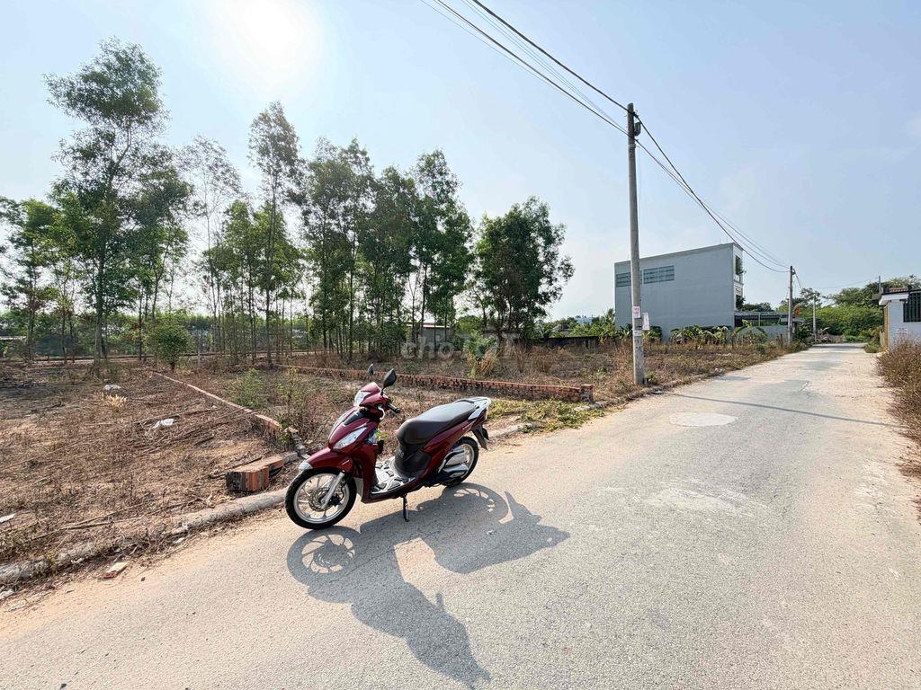 ẤP 3 an viễn, ngay trung tâm hành chánh xã; 106m2 thổ cư 80m