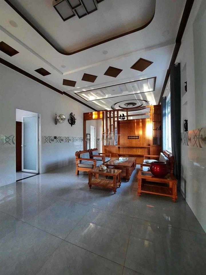 🏡 BÁN TRỌN GÓI CƠ NGƠI “NHÀ ĐẸP – VƯỜN ĐẬM – SỔ RIỀNG” TẠI TT. LONG GI