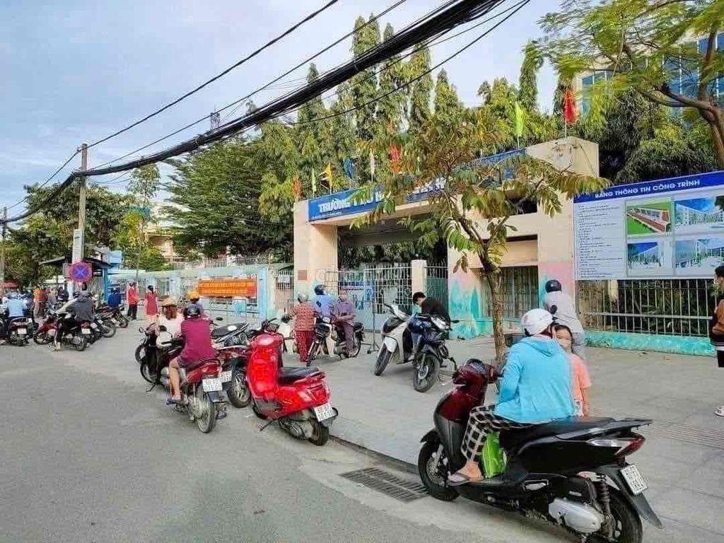 cần tiền nên bán lỗ giá ạ