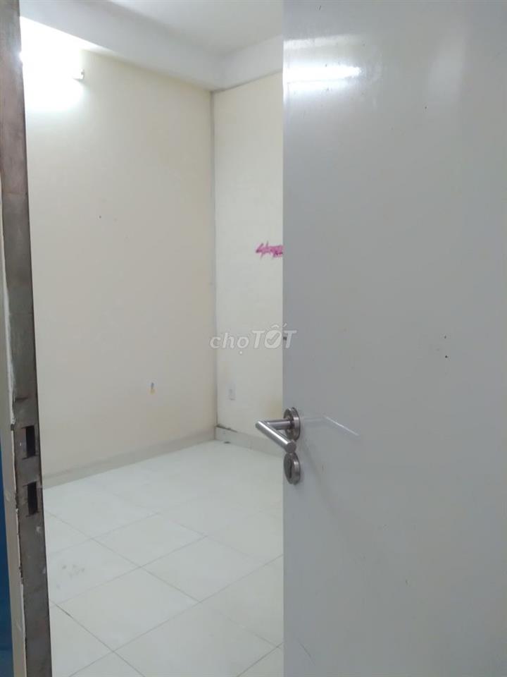 Phòng 1 người 12m lầu 3 khu Nam Long Q.9, đối diện Global City 