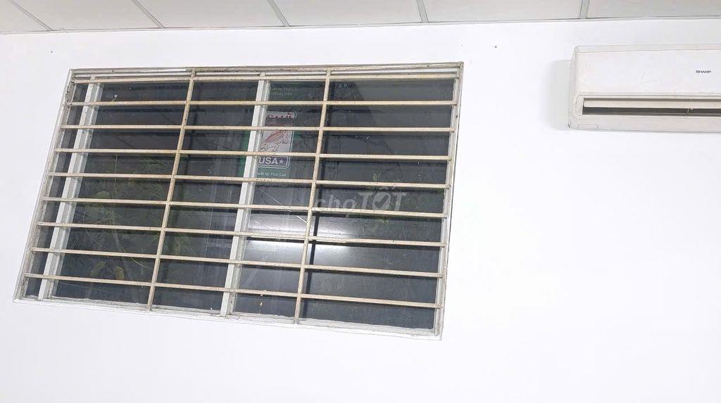 Phòng nhỏ lớn lầu 3 khu Nam Long Q.9, WC riêng, giờ tự do, yên tĩnh 