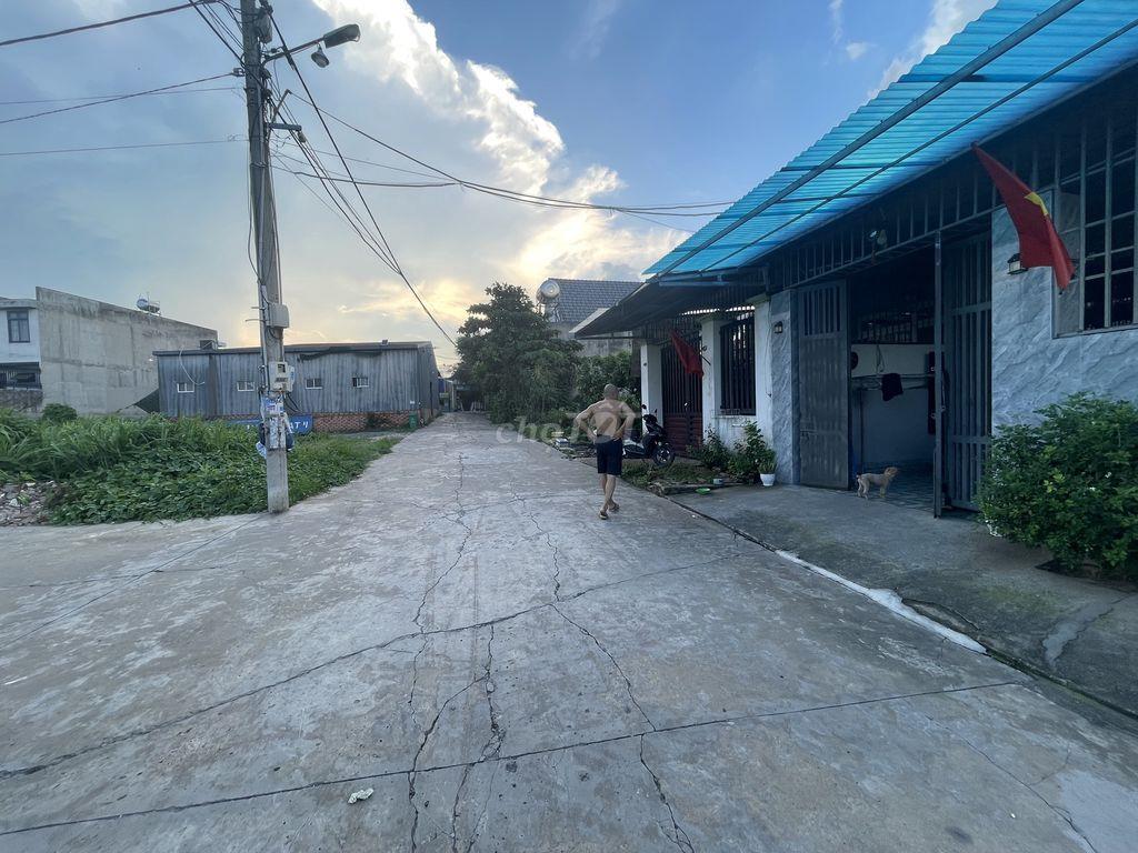 VỀ QUÊ CẦN BÁN LÔ ĐẤT