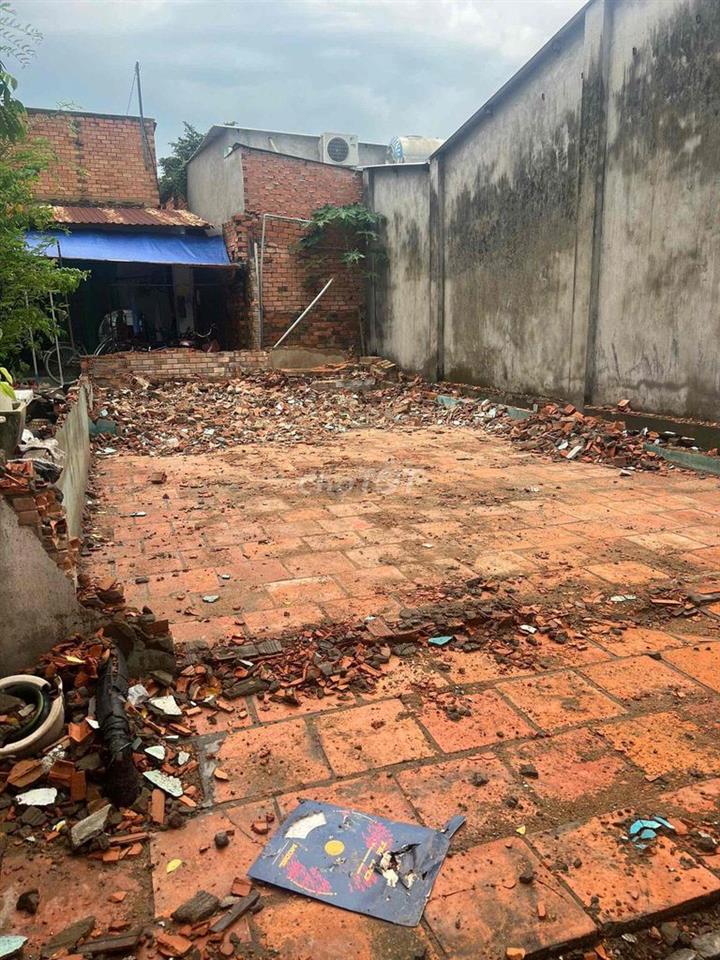 bán đất p tân vạn thổ cư shr dt 59m giá 1tt350 lh ***