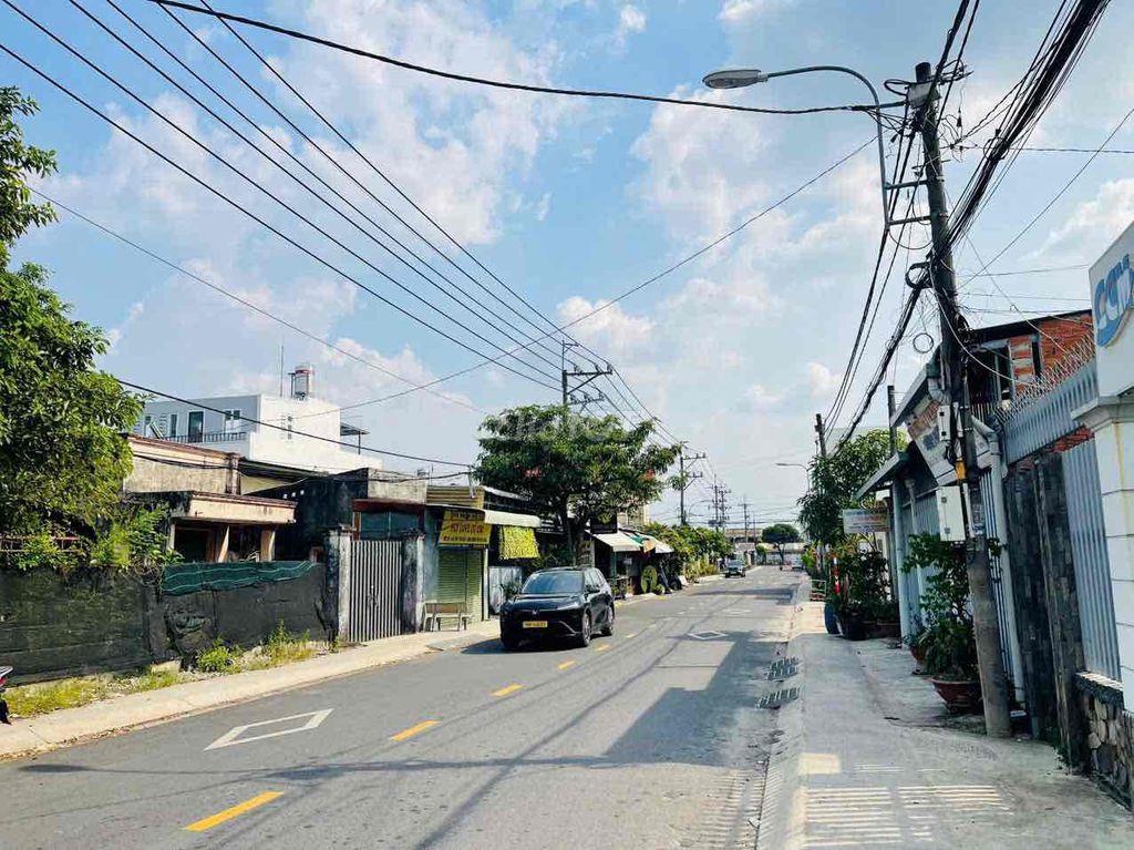 thua độ đá banh bán đất