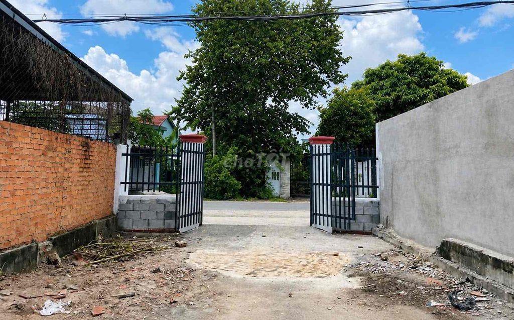 BÁN GẤP MIẾNG ĐẤT NGỘP