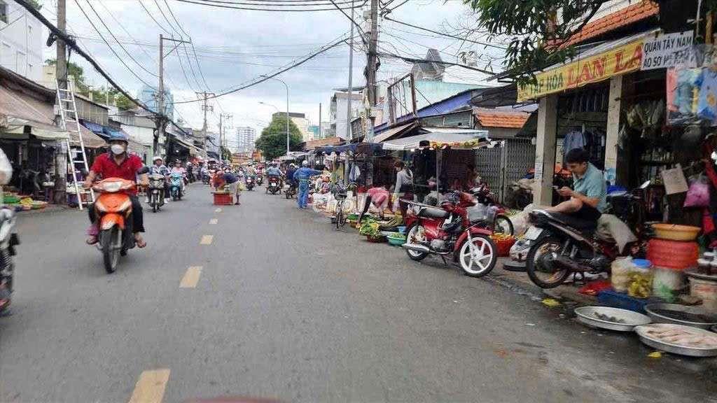 kẹt tiền bán gấp 