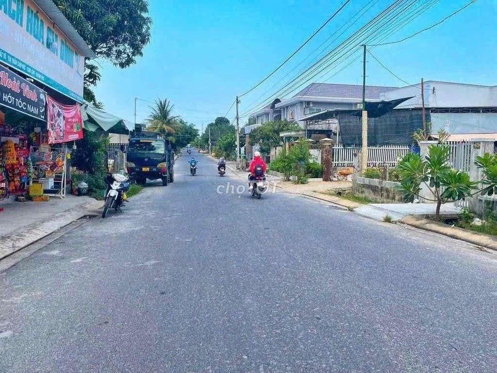kẹt tiền bán gấp 