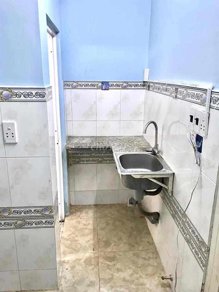 Chính chủ cho thuê nhà nguyên căn trong dãy nhà Phan Văn Trị BT