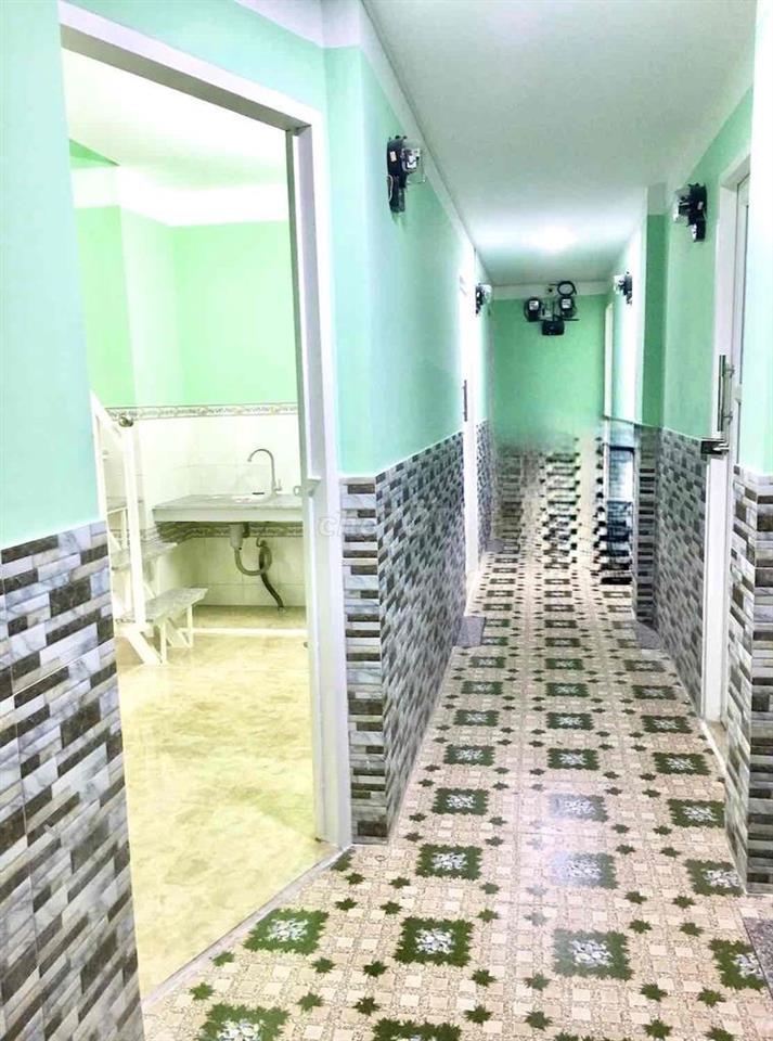 Chính chủ cho thuê nhà nguyên căn trong dãy nhà Phan Văn Trị BT