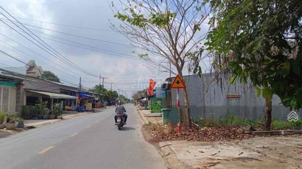 kẹt tiền bán