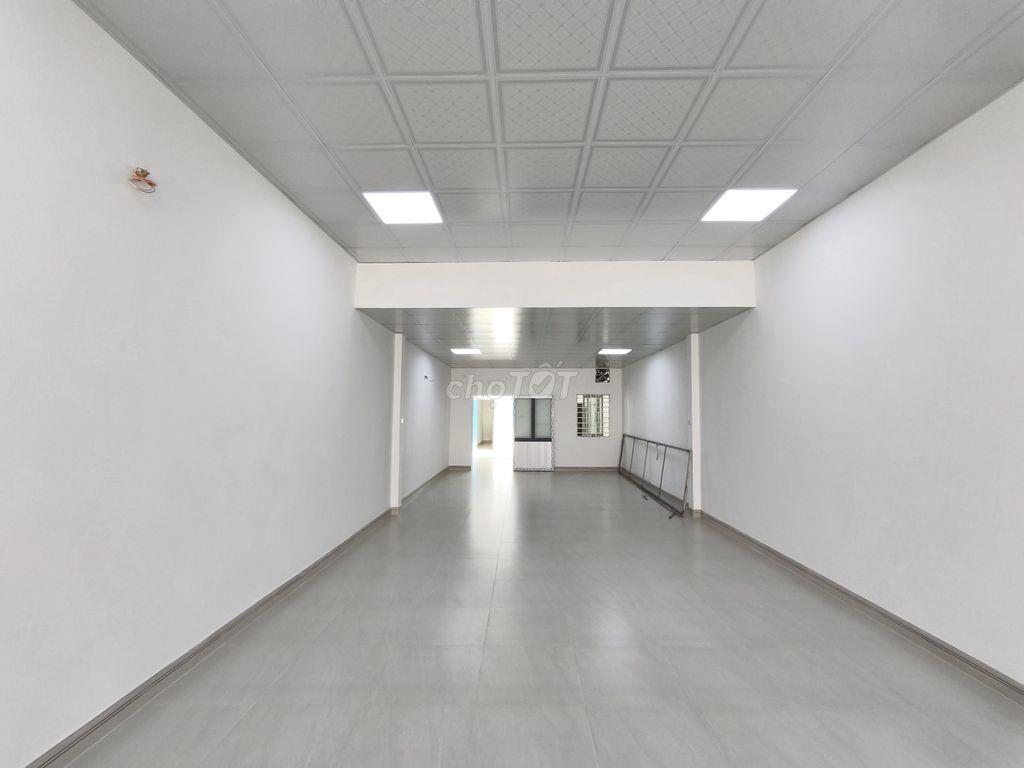 Chính chủ cho thuê mặt bằng mới xây ngay ngã tư cây Sung