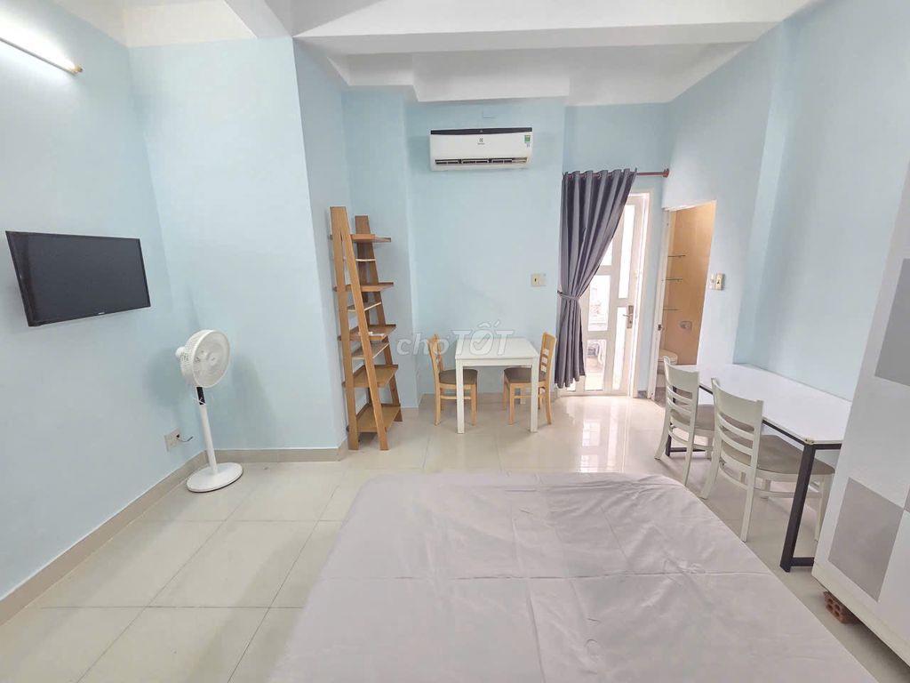 Phòng trọ Ngã Tư Hàng Xanh - Thị Nghè