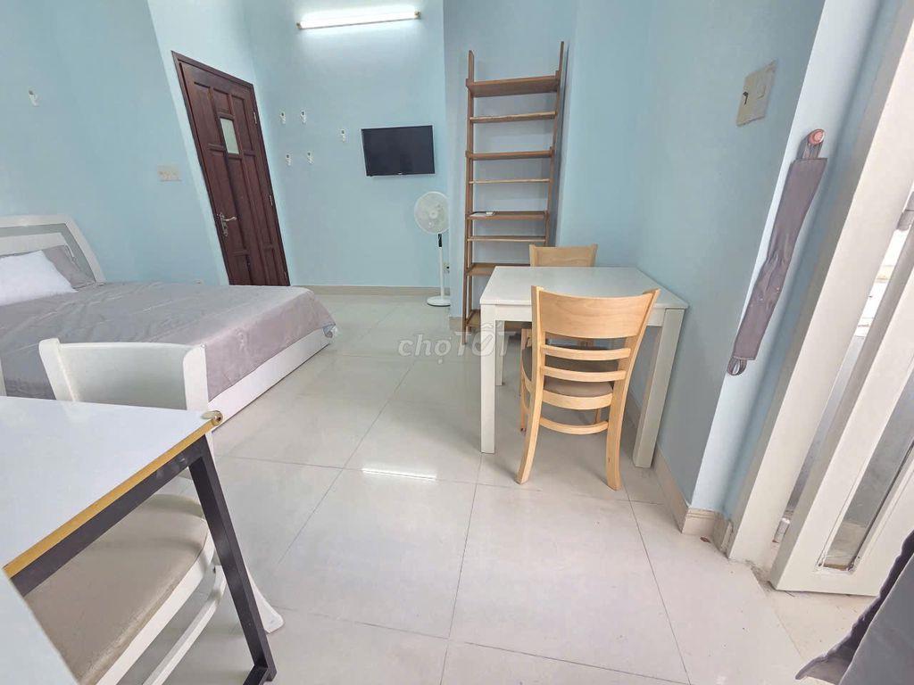 Phòng trọ Ngã Tư Hàng Xanh - Thị Nghè
