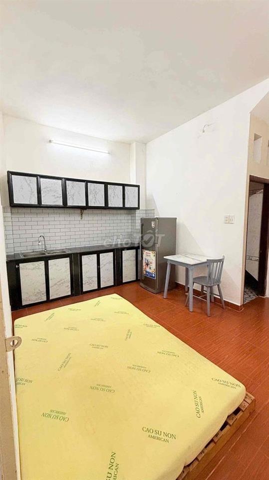 Cho Thuê Phòng Trọ Full NT kế trường ĐH Văn Lang