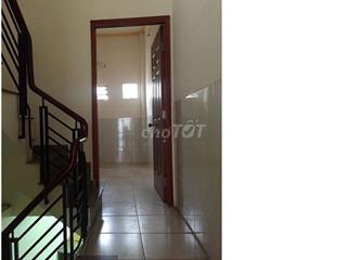 Cần cho thuê phòng trọ lầu 2