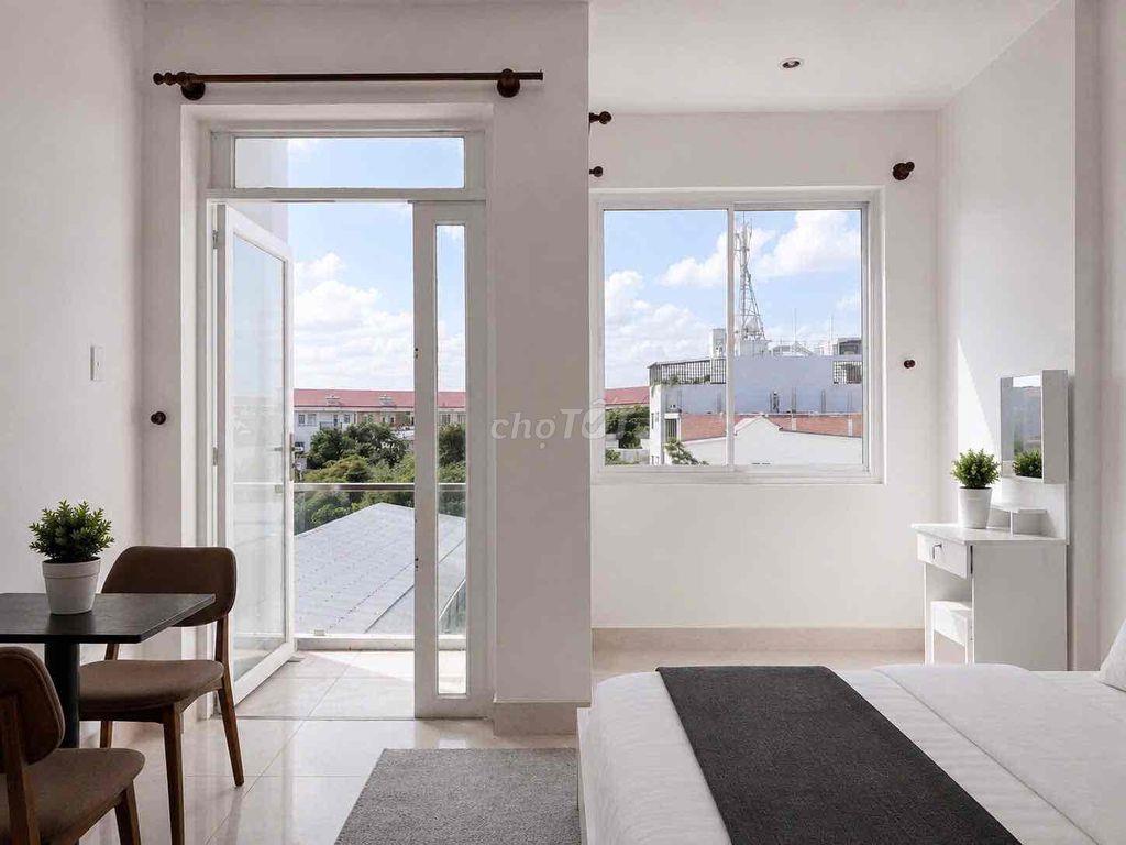 studio ban công cao cấp
