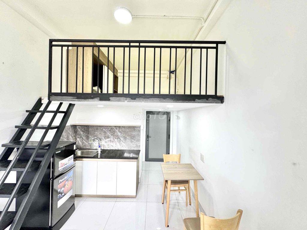 Trống lại duplex ban công siêu xinh