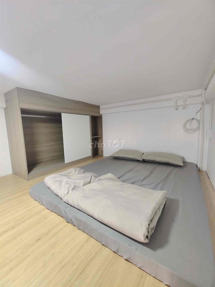 Trống lại duplex ban công siêu xinh