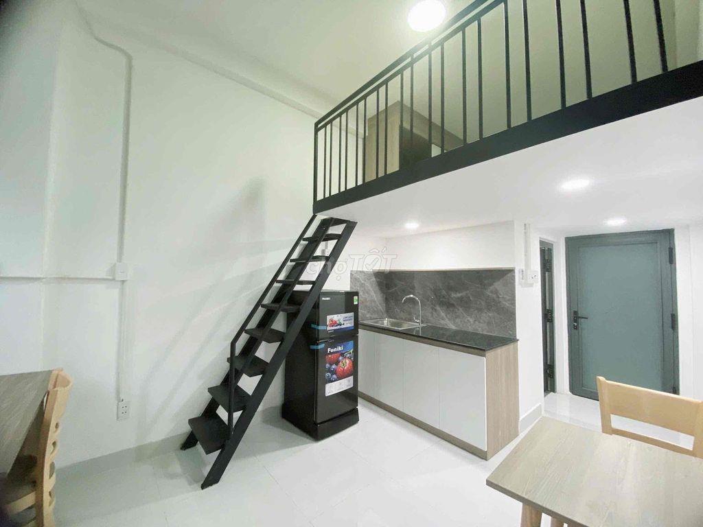 Trống lại duplex ban công siêu xinh