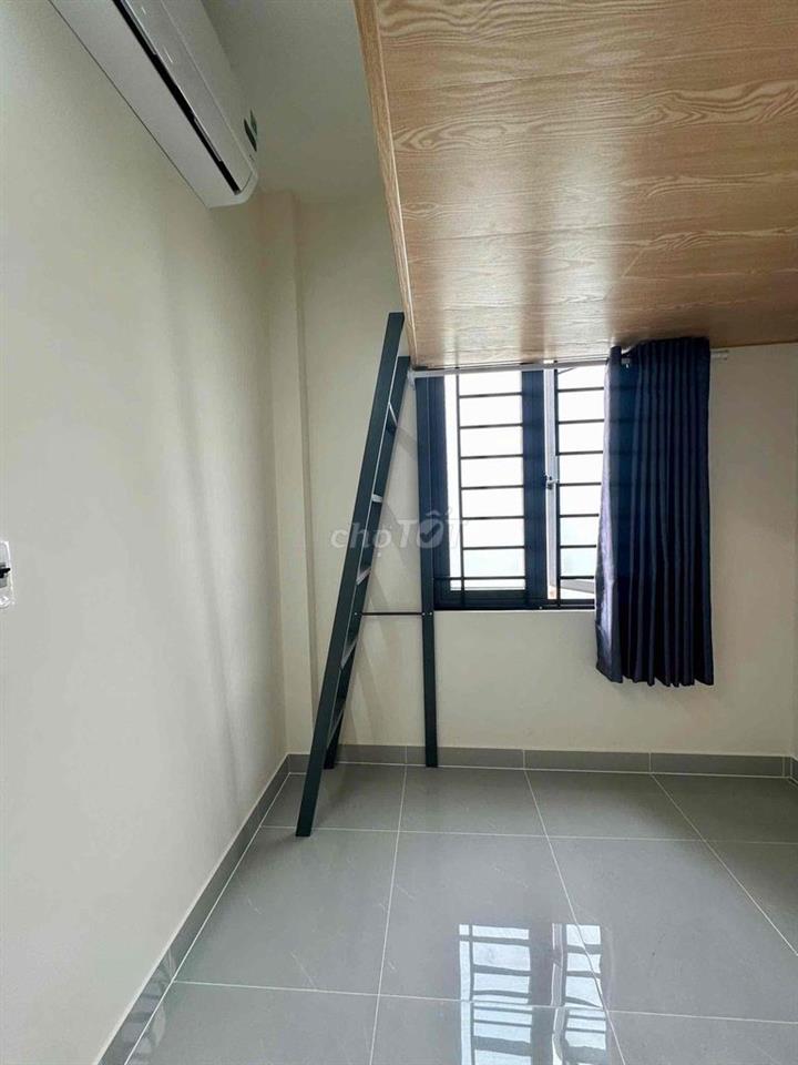 Duplex cửa sổ thoáng nhà đẹp sạch sẽ