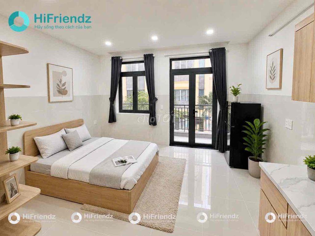studio ban công siêu hiếm