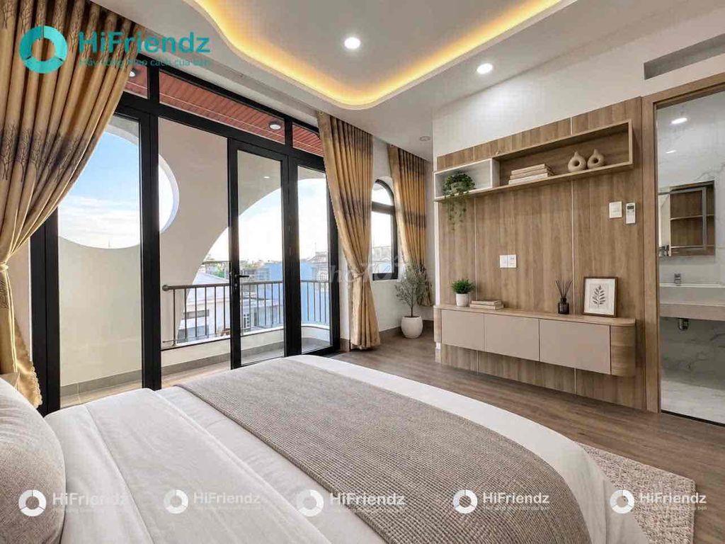 studio ban công mới 100%