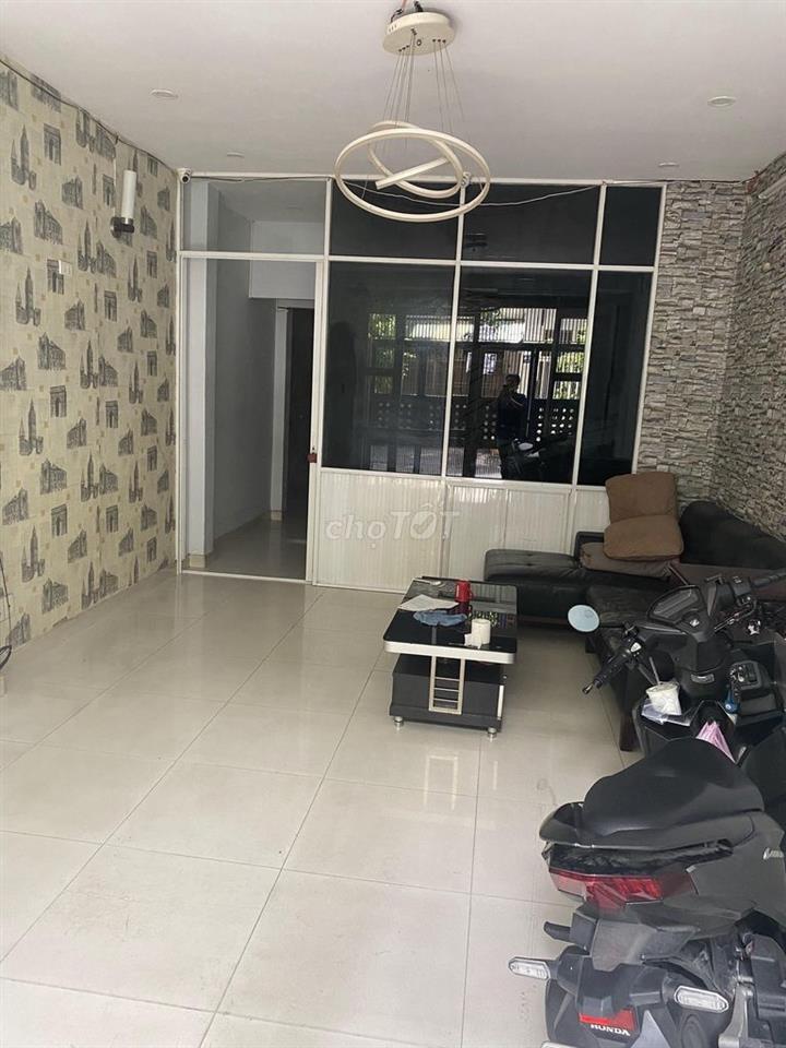 Cho thuê nhà 62/19 Trương Công Định, P 14, Tân Bình | 2 mặt tiền