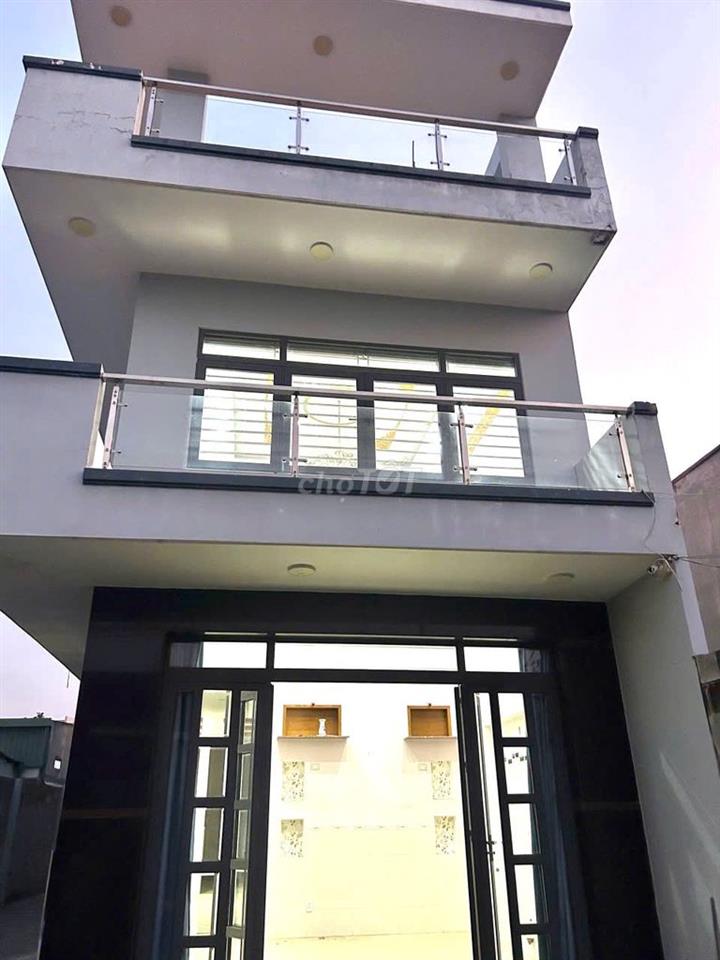 CHÍNH CHỦ BÁN NHÀ PHỐ HẺM XE HƠI-HÓC MÔN