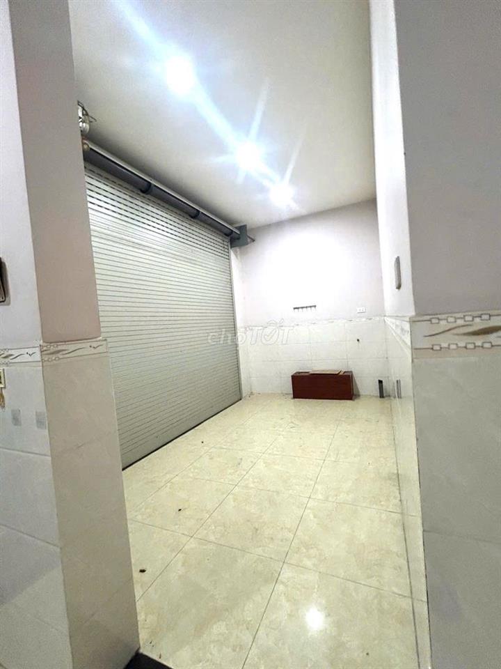 CHÍNH CHỦ BÁN NHÀ PHỐ HẺM XE HƠI-HÓC MÔN