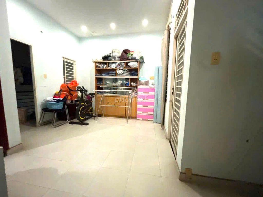 BÁN NHÀ TRỆT LẦU ĐƯỜNG SỐ 18 - HIỆP BÌNH CHÁNH, THỦ ĐỨC  GẦN GIGAMALL