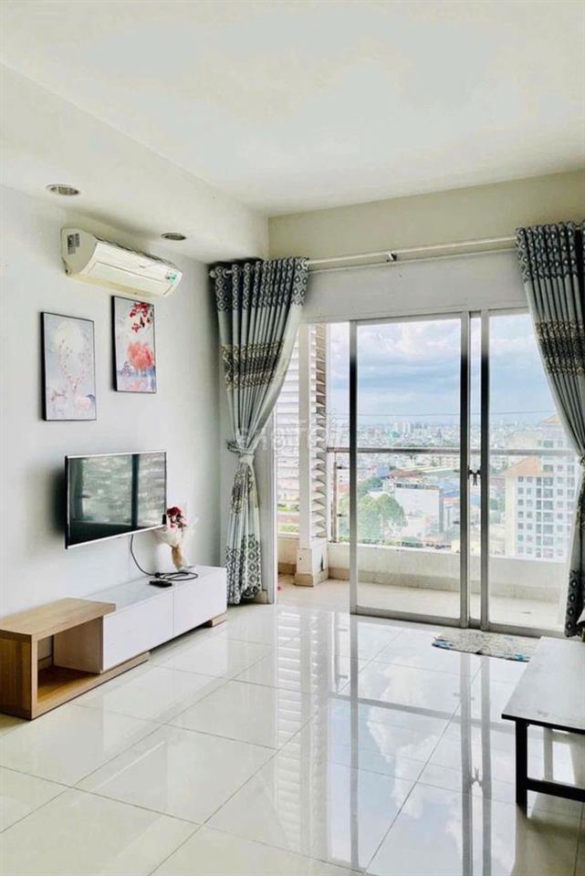Cho thuê căn hộ Hoa Sen Quận 11,  Dt : 70m2, 2PN, Giá : 12 tr/th,