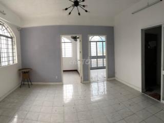 Cần cho thuê Căn hộ Hùng Vương Quận 5,  Dt : 65 m2, 2PN, 8 tr/th