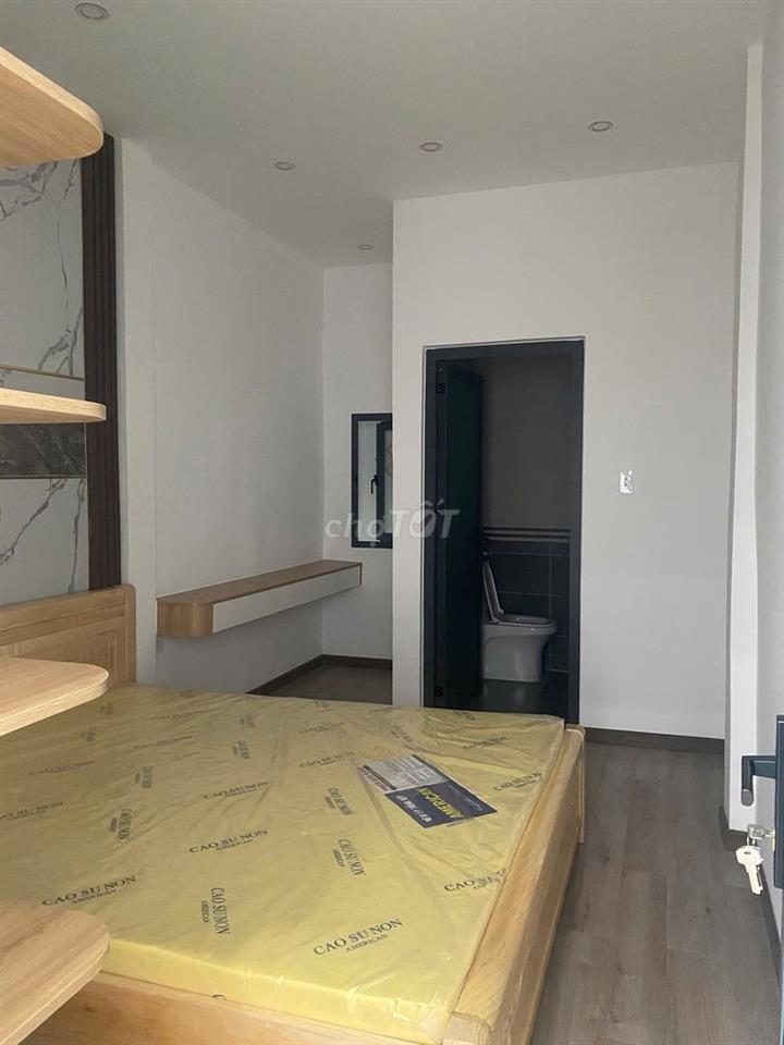 Cho thuê Nhà Nguyên căn Hẻm 185/... Nguyễn Văn Cừ Q.5, Dt : 80m2 2PN