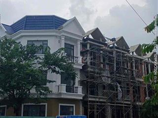 Bán Nhà Phố Thương Mại Ngay Khu Dân Cư Nguyễn Văn Tiết, Giá 6,3 tỷ