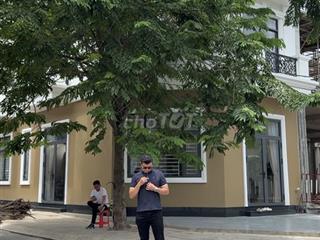 Nhà Phố TM KDC Nguyễn Văn Tiết, P.Lái Thiêu, Tp.HCM. Giá 6,6 tỷ, 330m2