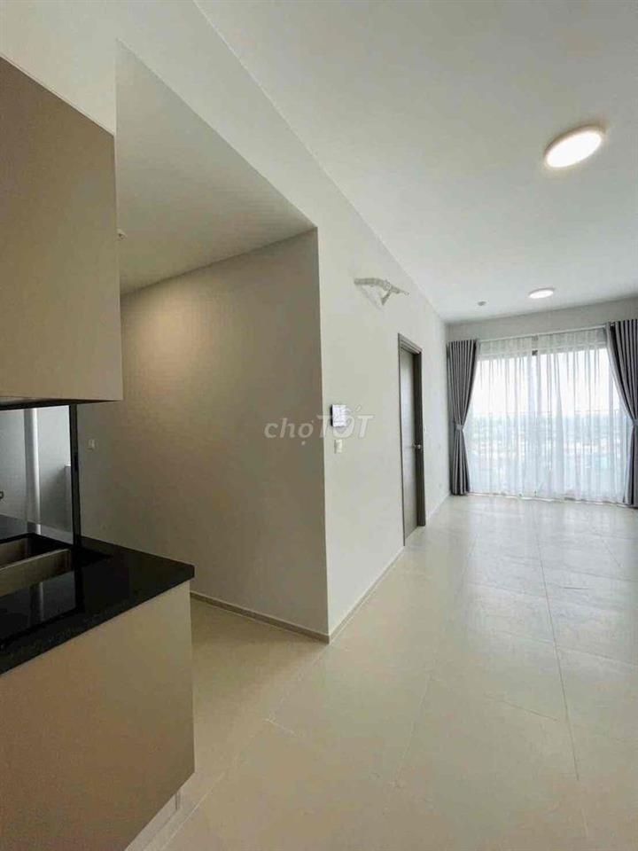 Căn 2PN View Hồ có nội thất 8,5 triệu/ Cơ bản 7 triệu. LH Hương