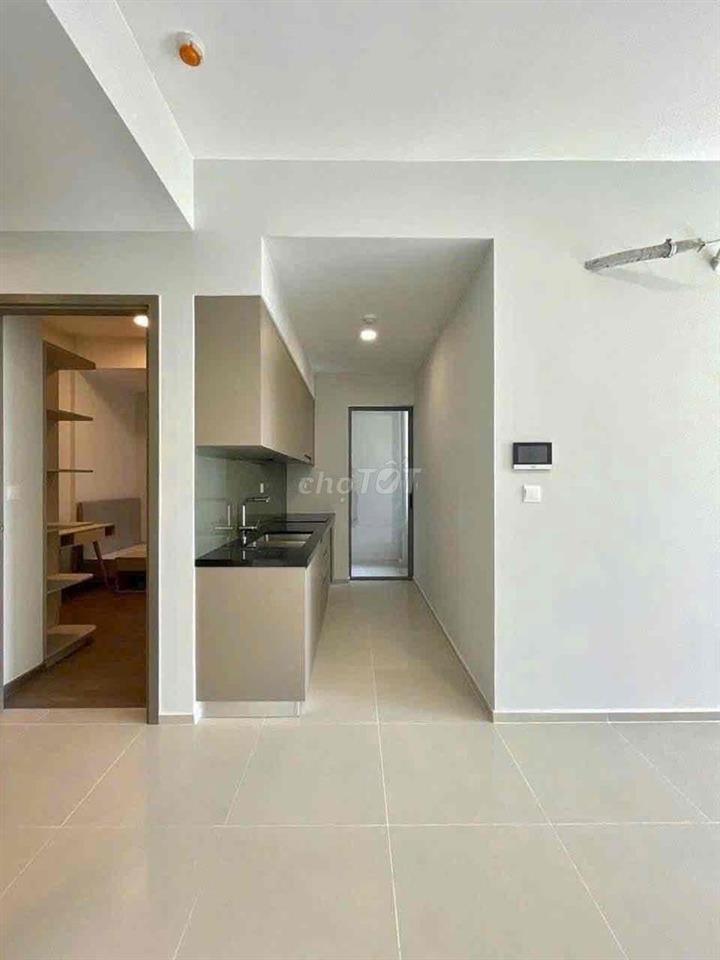 Căn 2PN View Hồ có nội thất 8,5 triệu/ Cơ bản 7 triệu. LH Hương