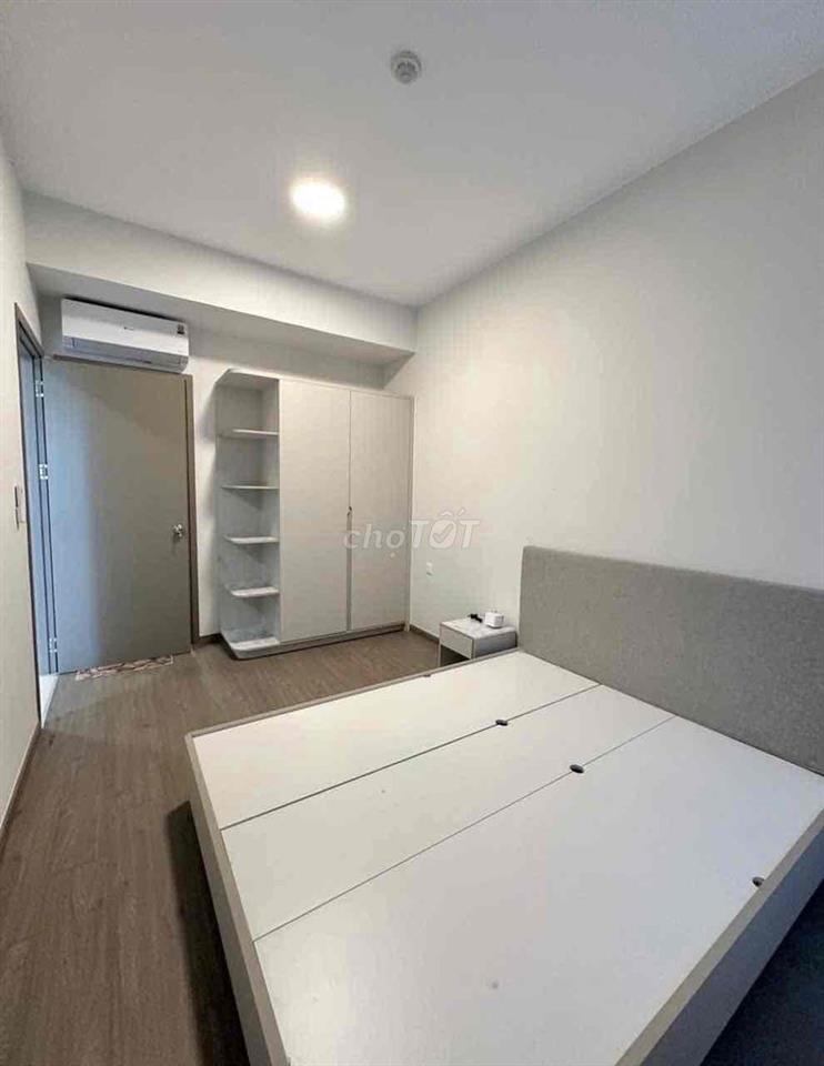 Đầy đủ nội thất View Hồ có bancon; Chỉ 9 tr/tháng. LH Hương Xem nhà