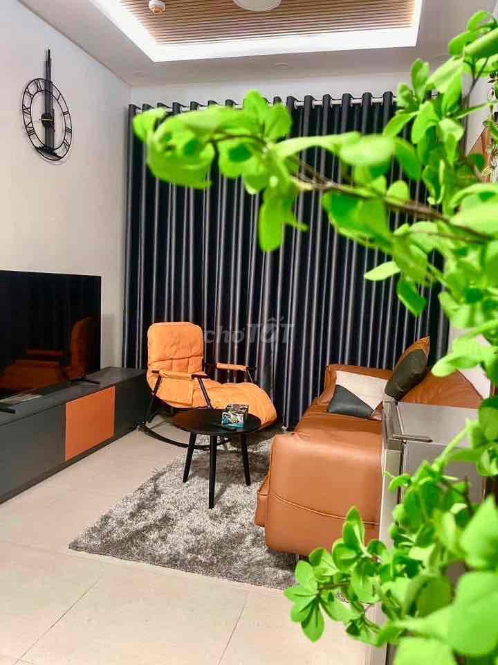 Căn 2PN đầy đủ nội thất; Giá thuê 9,5 tr/tháng. LH Hương Xem nhà