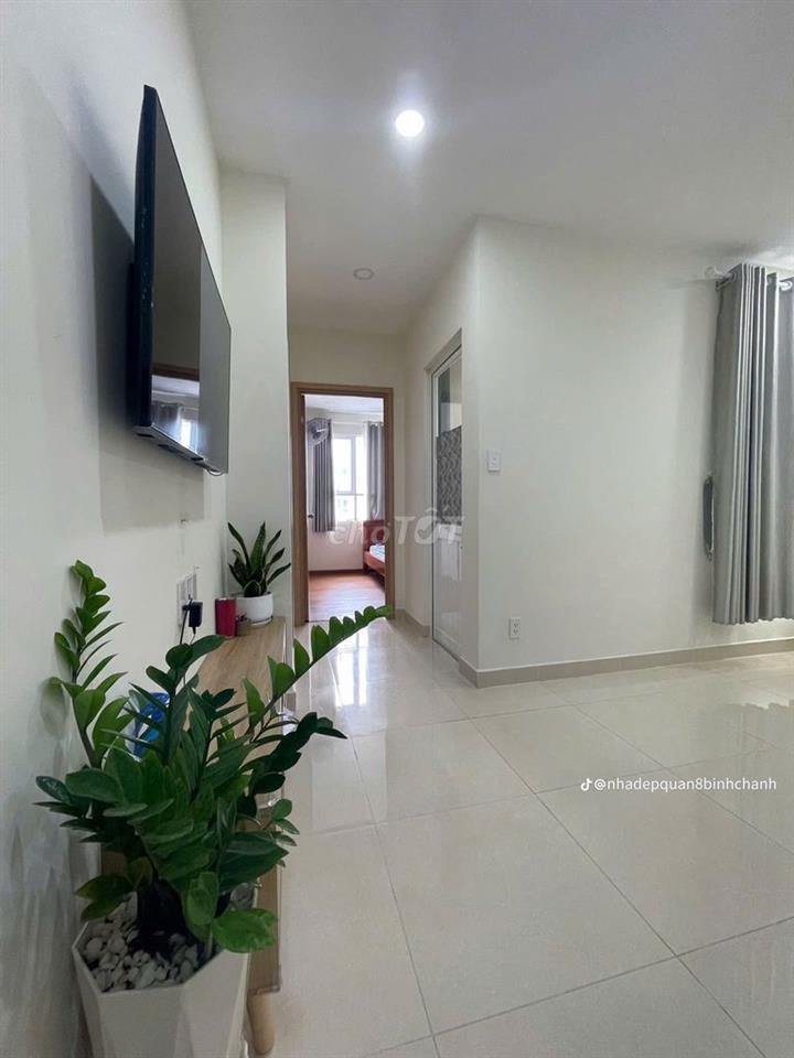 Bán Căn 62m2 Có nội thất; Mới và đẹp. Chỉ 2,2 tỷ. LH HƯƠNG xem nhà