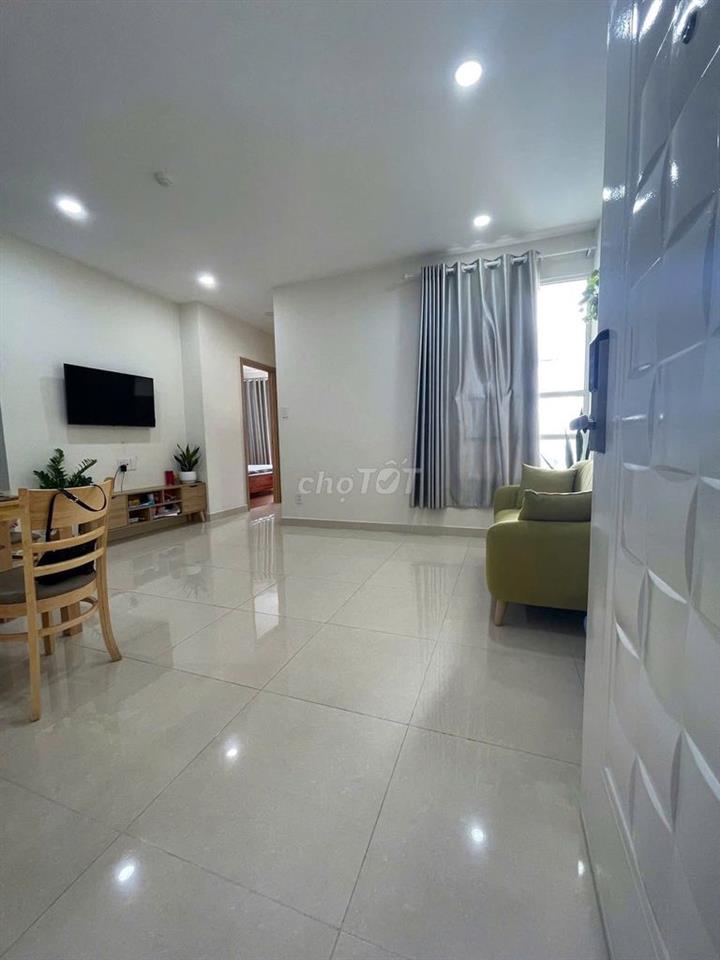 Bán Căn 62m2 Có nội thất; Mới và đẹp. Chỉ 2,2 tỷ. LH HƯƠNG xem nhà
