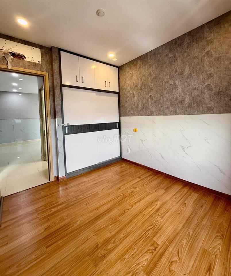 Căn 2PN nhà trống mới và đẹp cần bán. lH Hương xem nhà thực tế