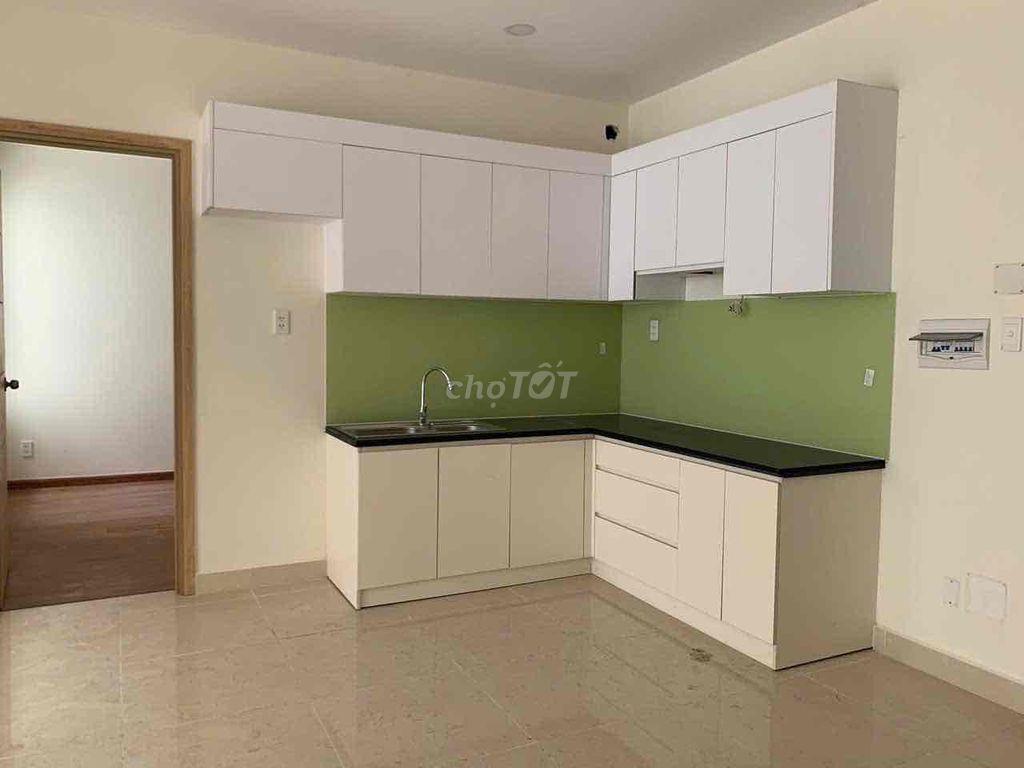 Cho thuê Căn 3PN Nhà trống. Giá 8 tr/tháng. LH HƯƠNG