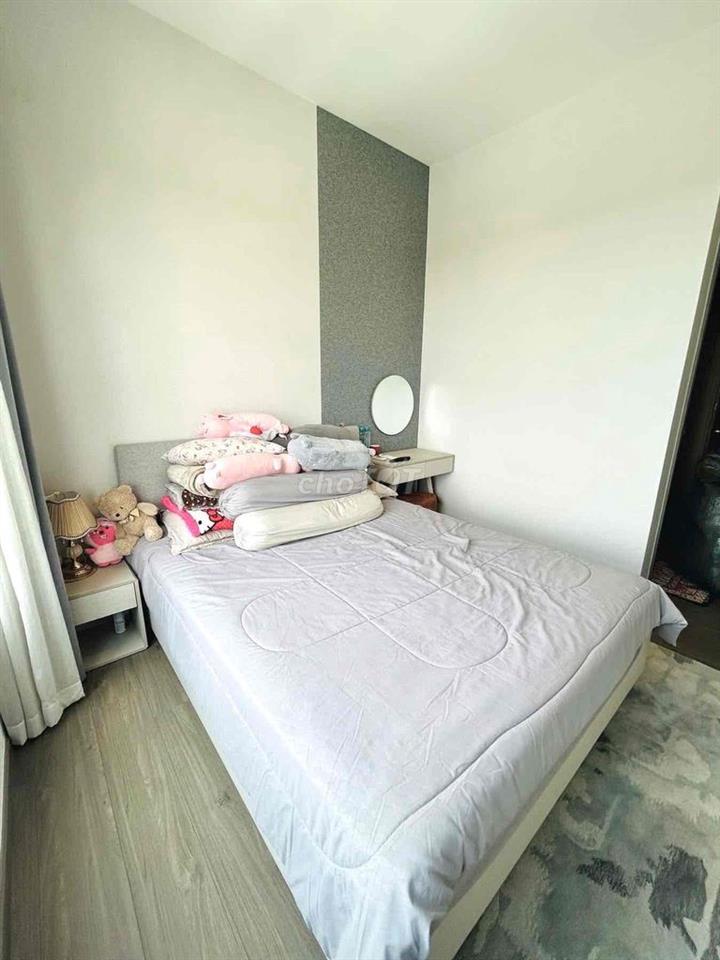 Căn góc VIEW HỒ full Nội thất & Ở ngay được. Chỉ 11 tr/tháng. LH Hương